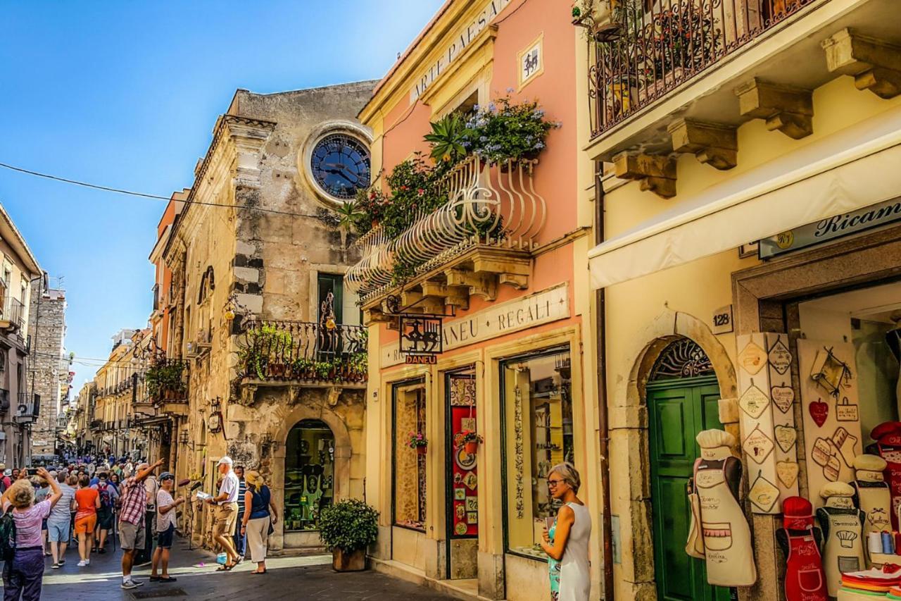 Apartamento Patry' House Giardini-Naxos Exterior foto